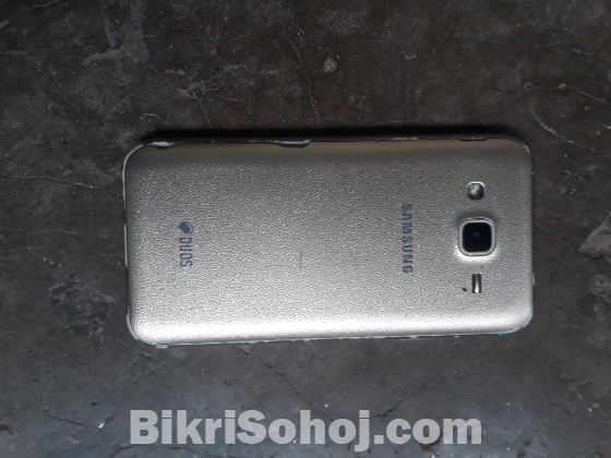 SAMSUNG GALAXY J2